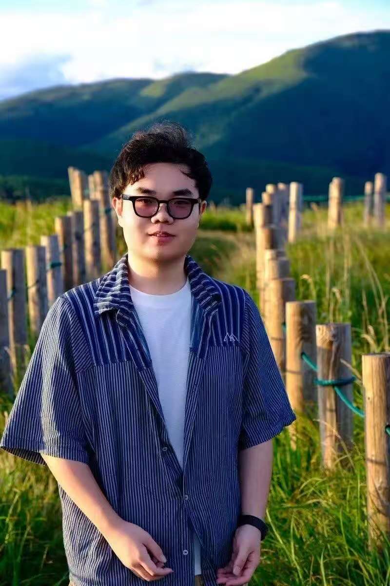 Weibang Yin